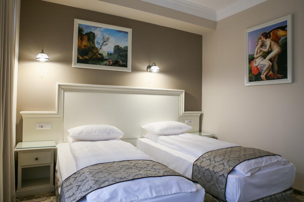 Hotel Montana Vişeu de Sus Chambre photo